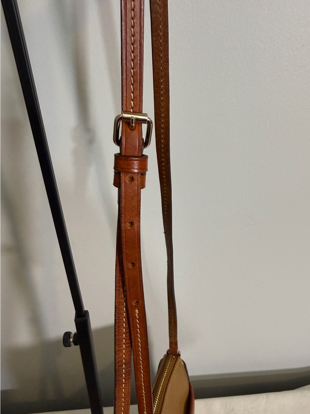 Dooney & Bourke Ginger Pouchette Crossbody Bag Caramel Pebble Leather Brown Trim - Picture 7 of 16